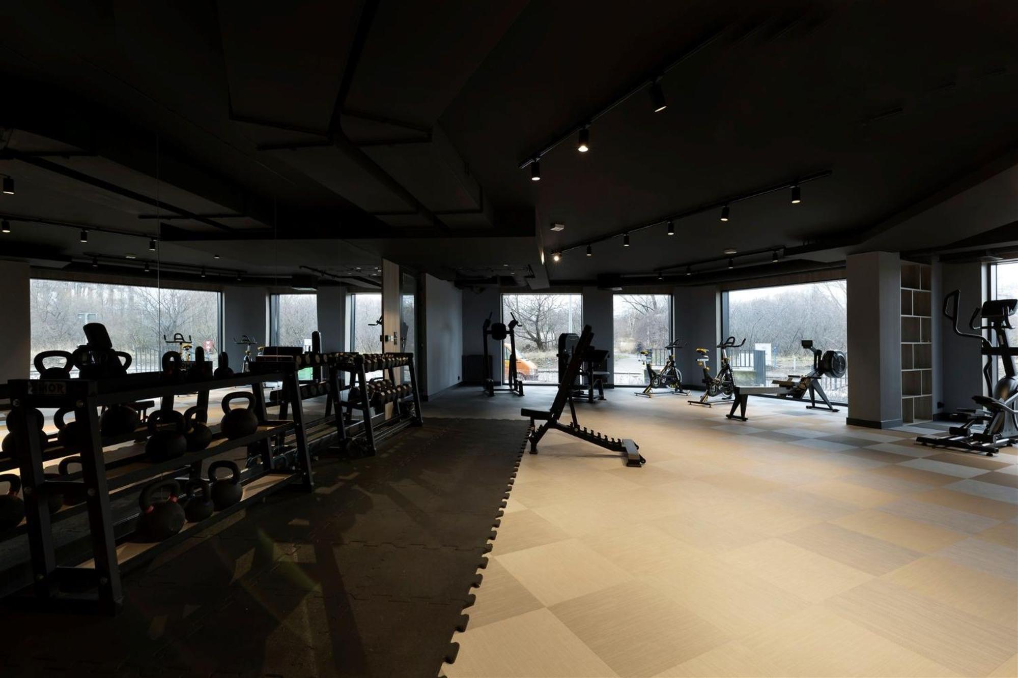 Porto Mare Letnica Gym & Parking By Lion * Gdańsk
