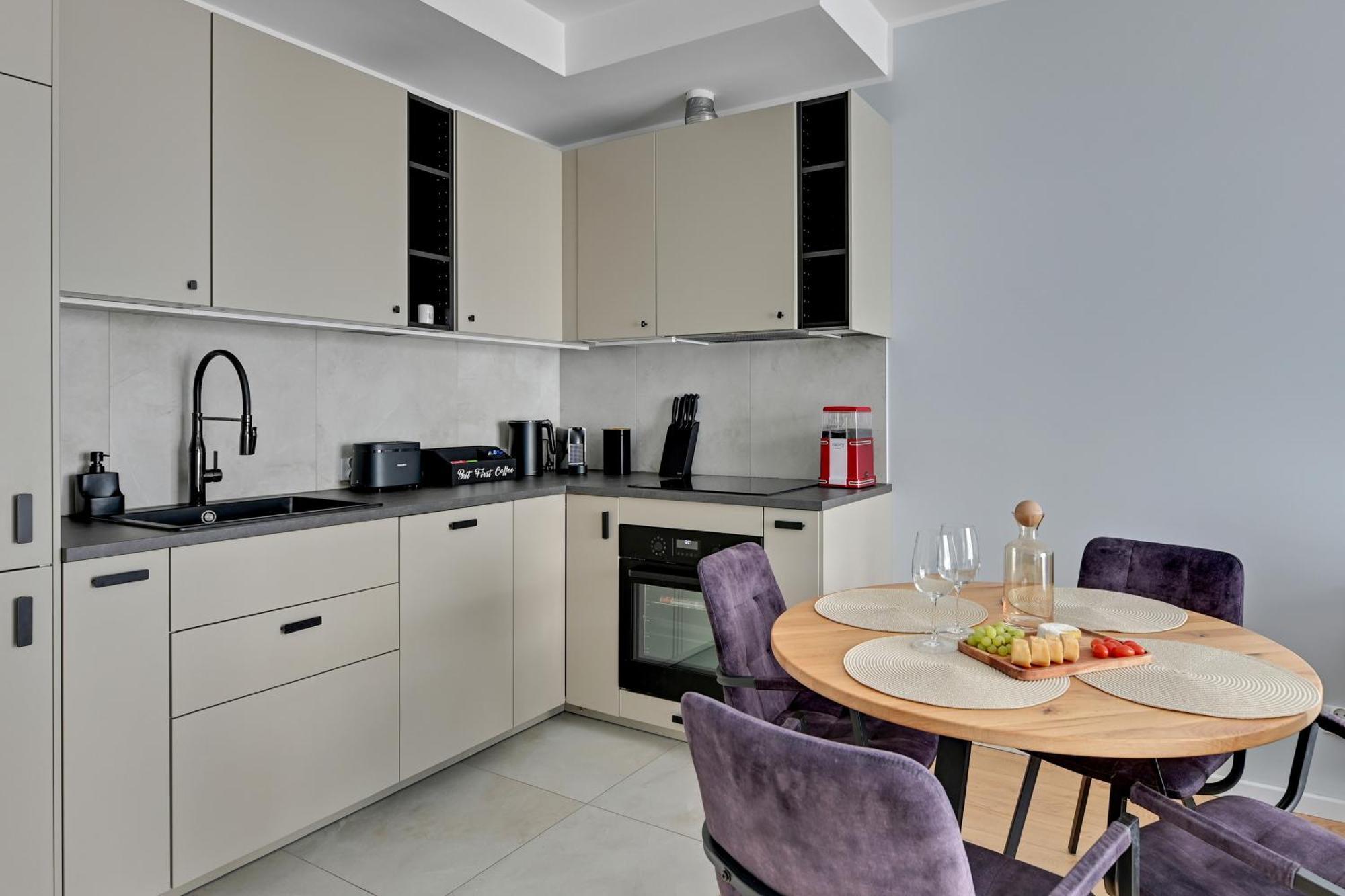 Porto Mare Letnica Gym & Parking By Lion Apartment